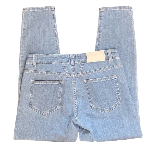 Closed Baker Slim Mid Rise Crop in Light Blue Wash Denim Jeans Women's Size 28 - Picture 6 of 14
